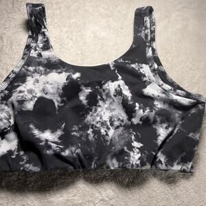 strut this women’s black and white tie dye cycle bar medium sports bra
